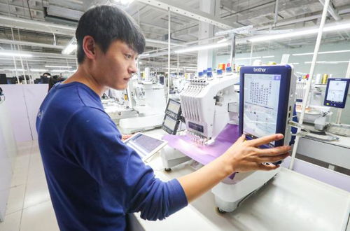 科技賦能打造智能工廠,將 私人定制 服裝搬上現代流水線